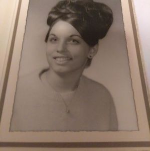 Meet your Posher, Debby